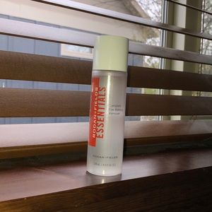 Rodan and Fields Essentials